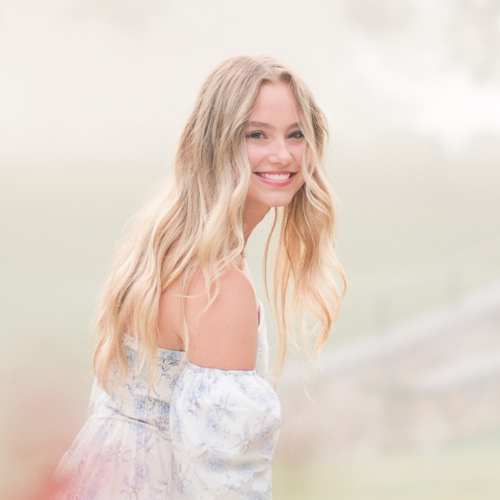 Claire Akin